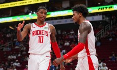 九游娱乐app下载-猛龙后卫接连得分，率队取胜