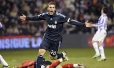 九游娱乐-跨界绝杀，当若日尼奥的足球智慧照亮NBA季后赛之夜