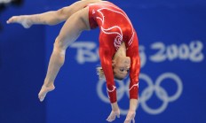 九游APP-黄潜战术致胜丹麦，阿什拉夫一传一射闪耀全场