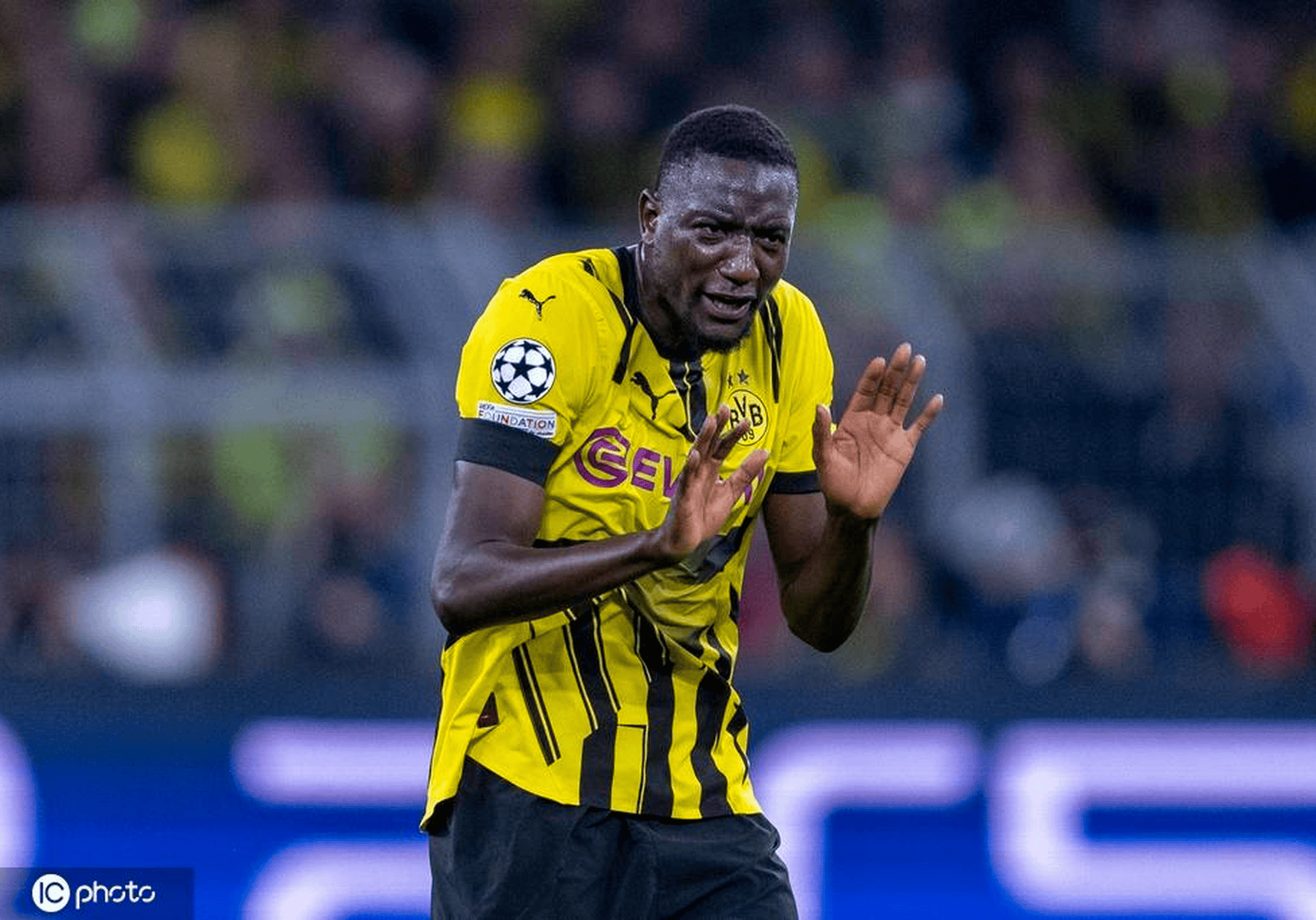 多特蒙德球队战术稍显单一,需改进 多特蒙德球队战术稍显单一,需改进