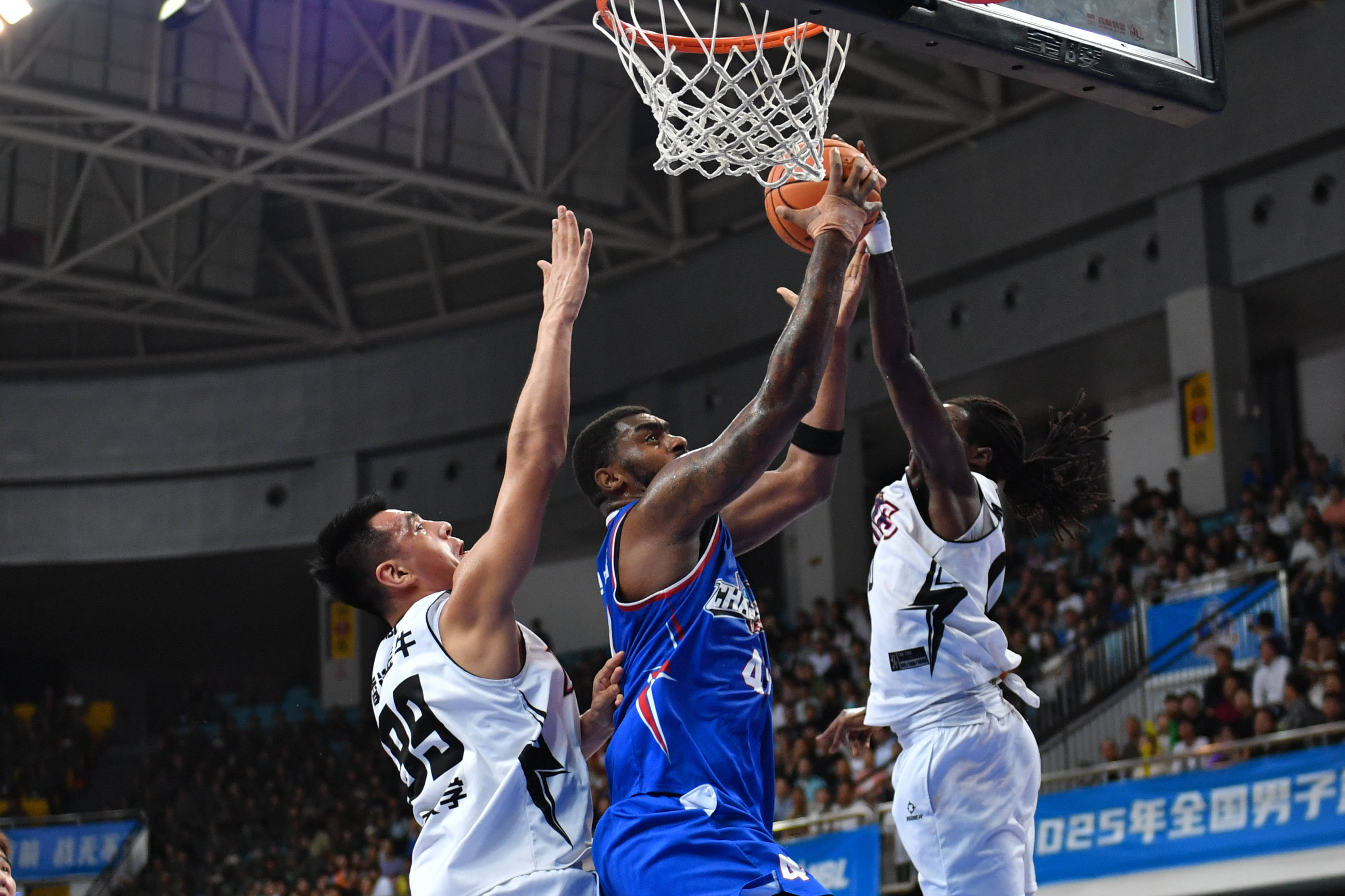 新冠体育:篮球赛季恢复,漫长等待终将结束的简单介绍 新冠体育:篮球赛季恢复,漫长等待终将结束的简单介绍