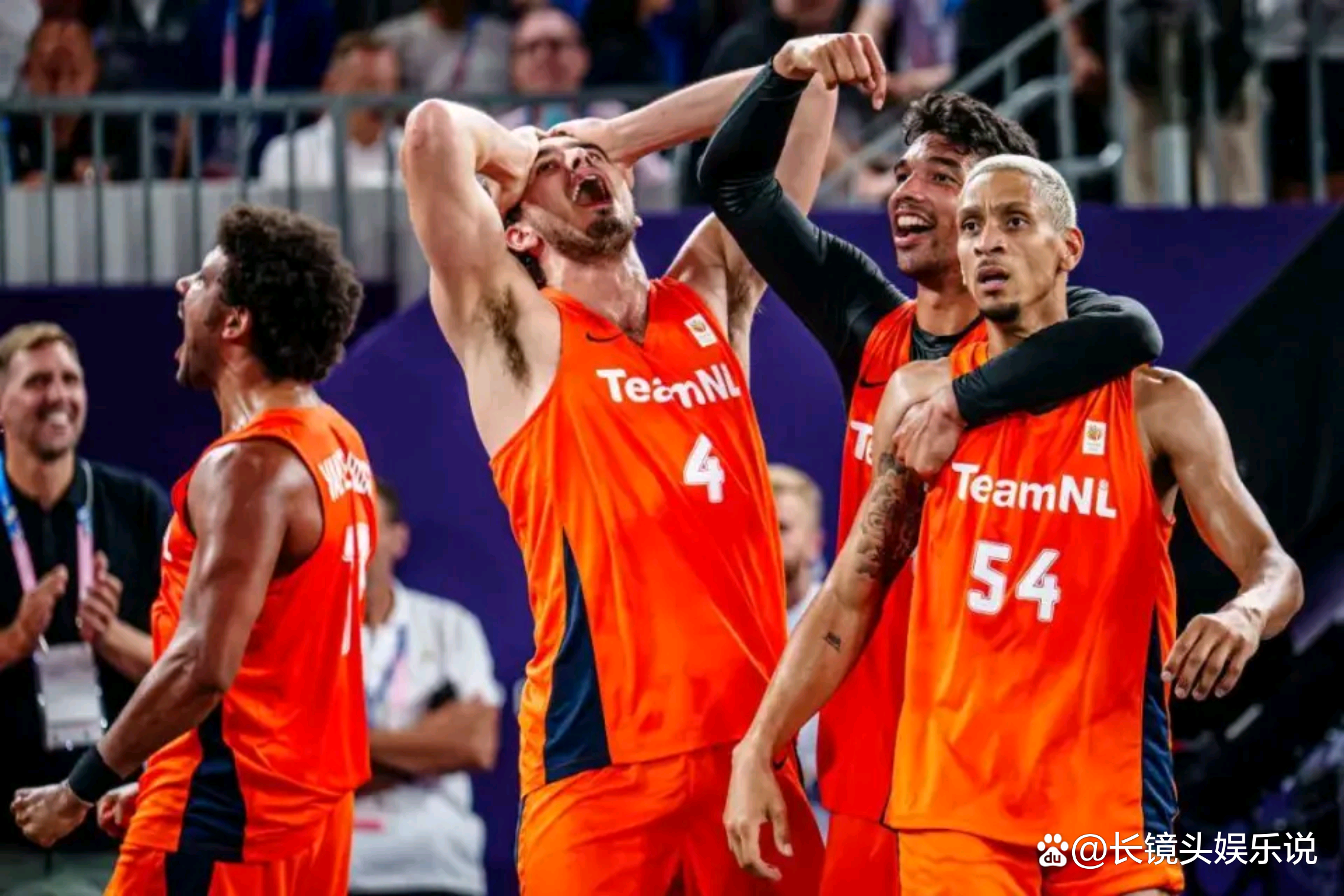 荷兰客场大胜挪威，实现逆袭成功晋级欧锦赛！的简单介绍