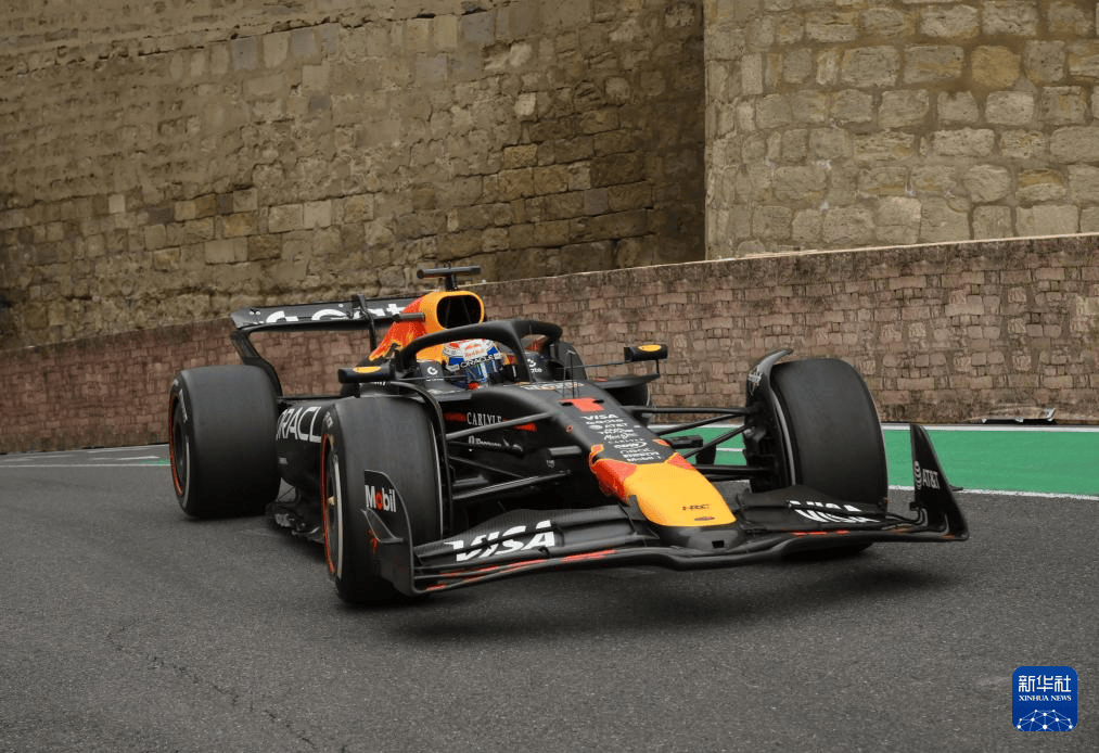 红牛车队险胜红牛二队,维斯塔潘统治全场的简单介绍 红牛车队险胜红牛二队,维斯塔潘统治全场的简单介绍