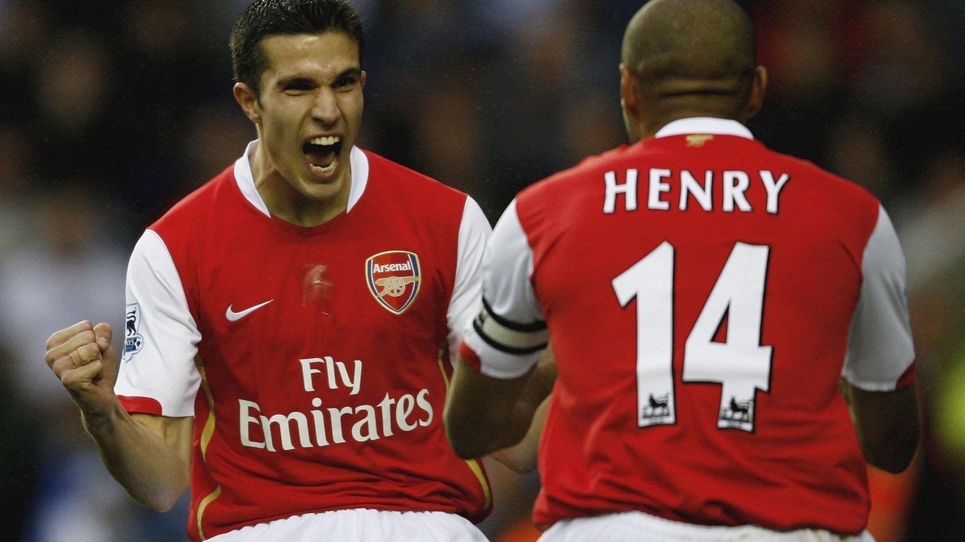 赛道与球场，速度与高度的交响